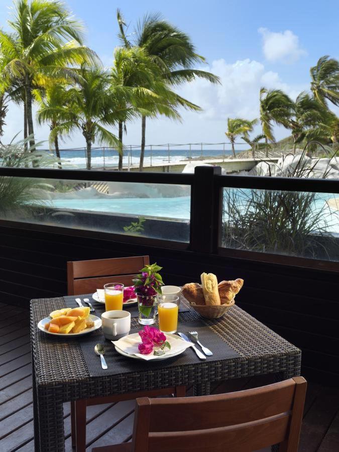Romantique Et Bel Appartement En Bord De La Mer, Piscine Surveillee Et Belle Plage A 50M Saint-Francois  Exterior foto